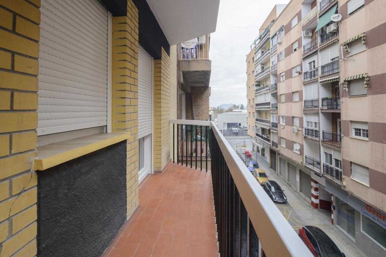 Granada Materno Exterior foto